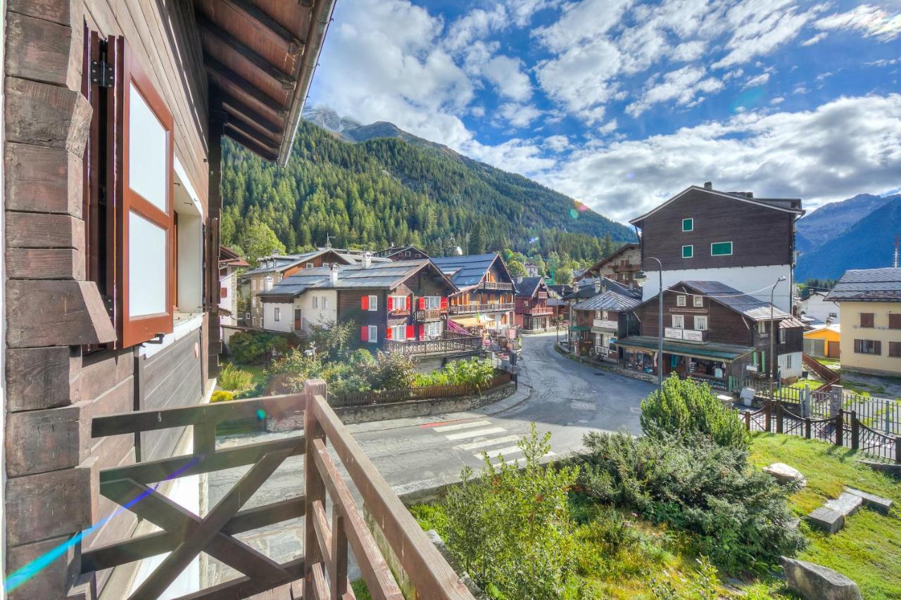 Monterosa Cozy 200m From - Happy Apartment *